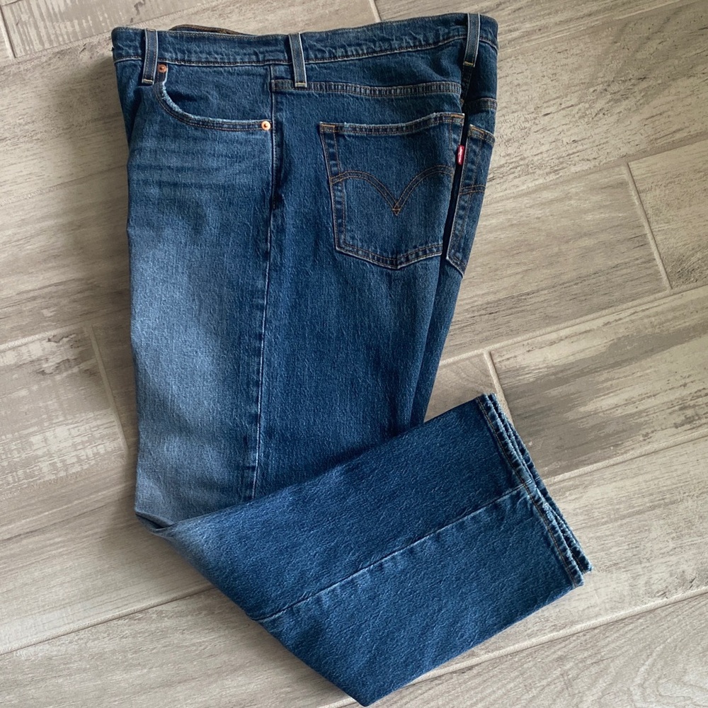 Women's Levi Blue Jeans size 31/27